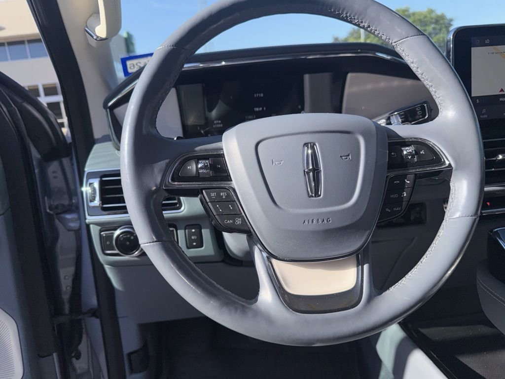 Used 2020 Crystal Blue Lincoln Black Label image 20