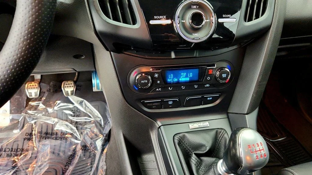 Used 2014 Performance Blue Ford ST Hatchback w/ ST2 Equipment Group & RECARO Sport Seats image 17