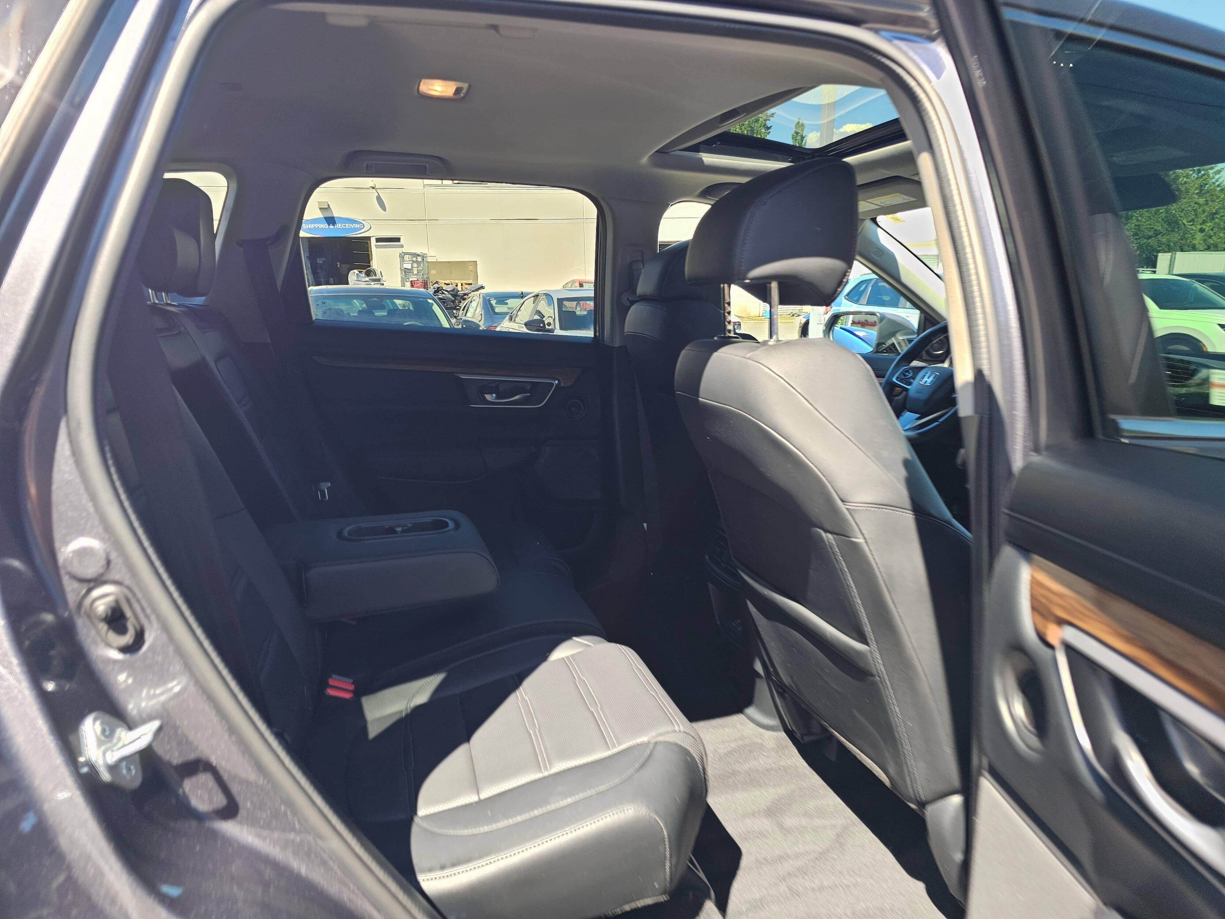 Used 2022 Modern Steel Metallic Honda EX-L image 13