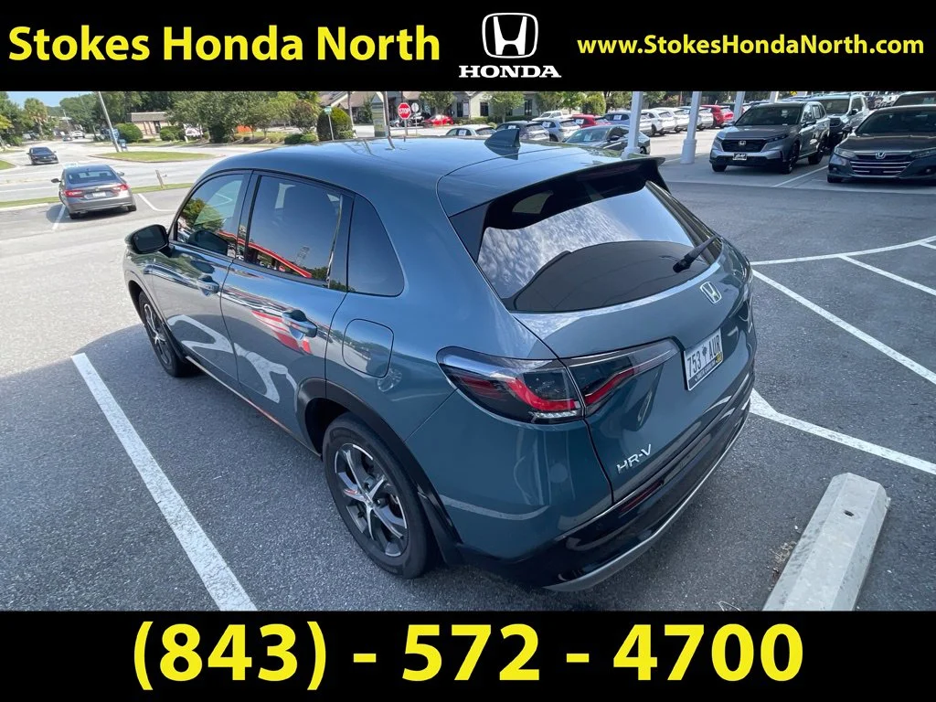 Used 2024 Black Honda EX-L image 6