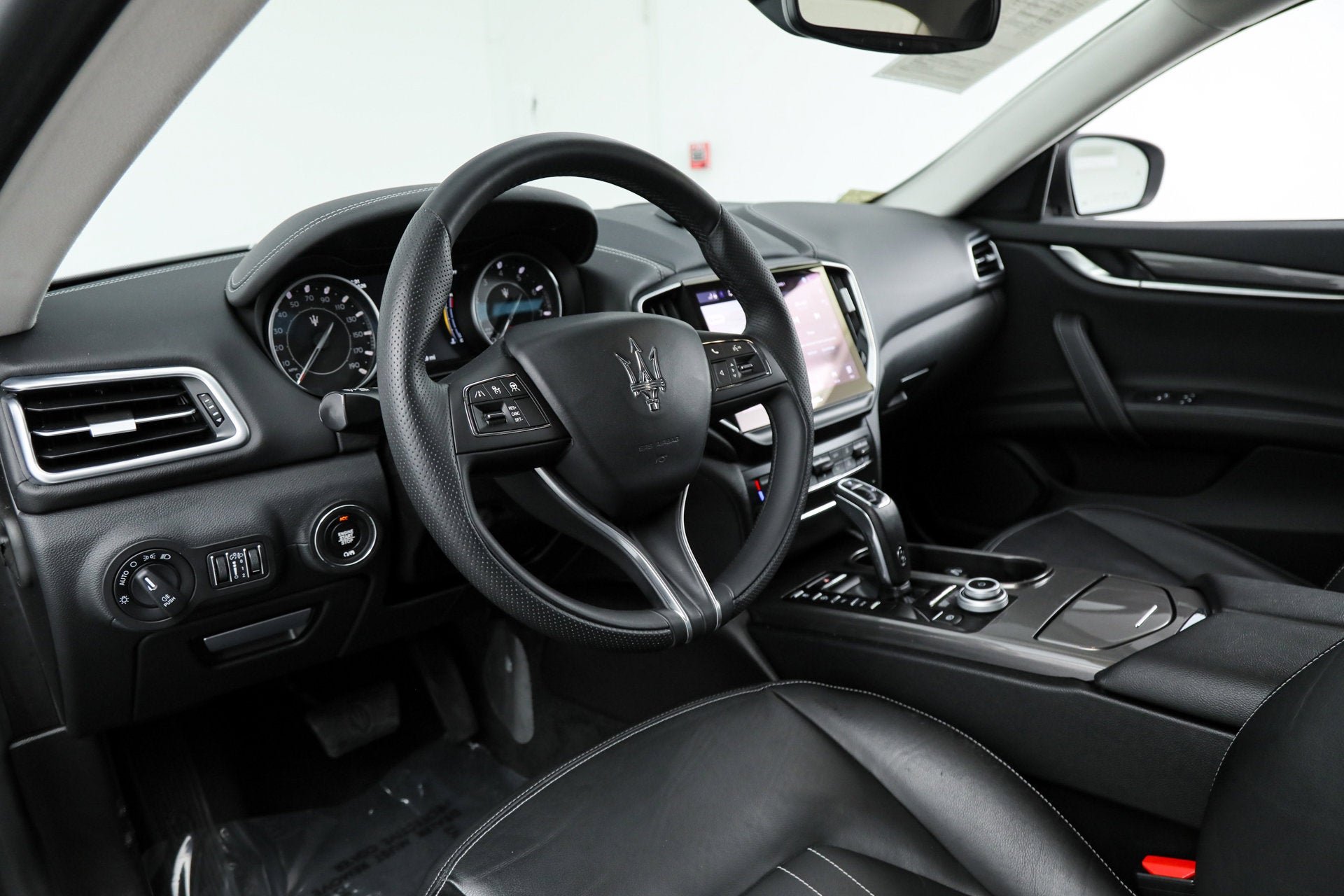 Used 2021 Gray Maserati S Q4 image 17