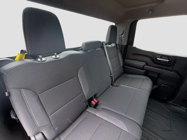 Used 2025 Summit White Chevrolet Custom image 27
