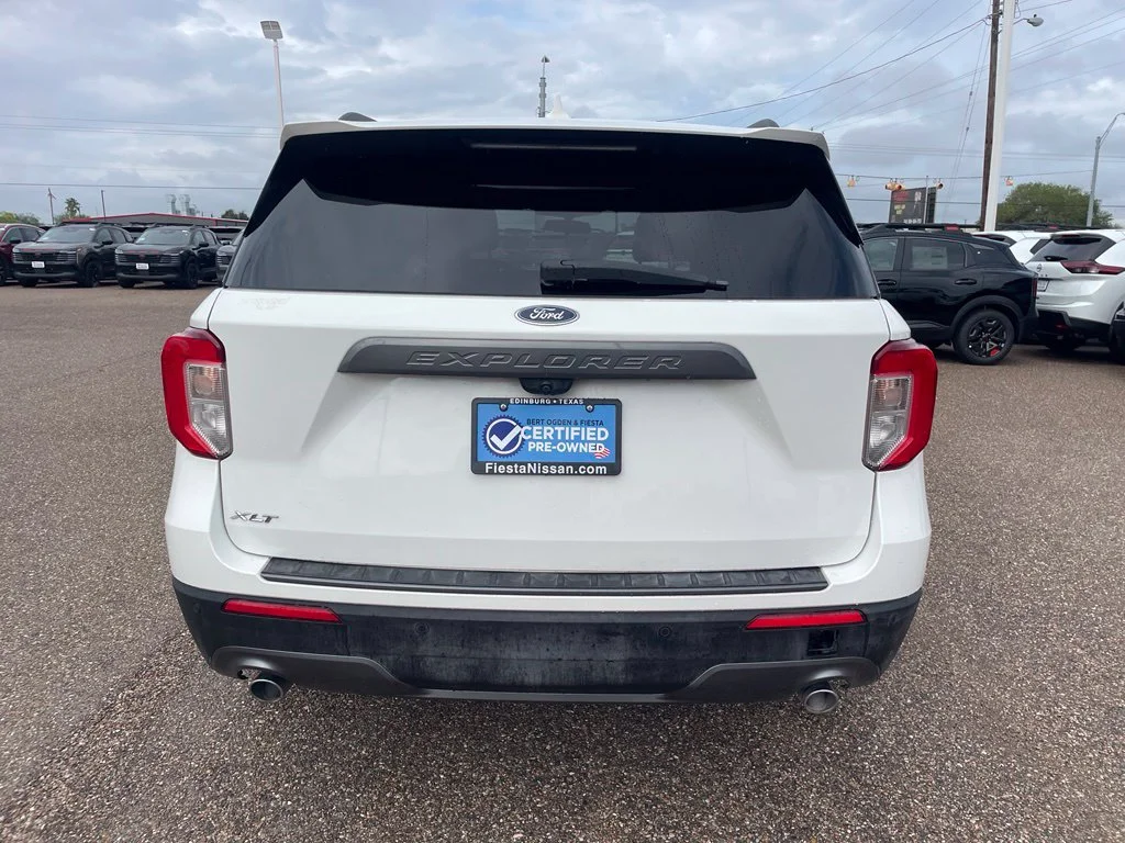 Used 2021 White Ford XLT image 6