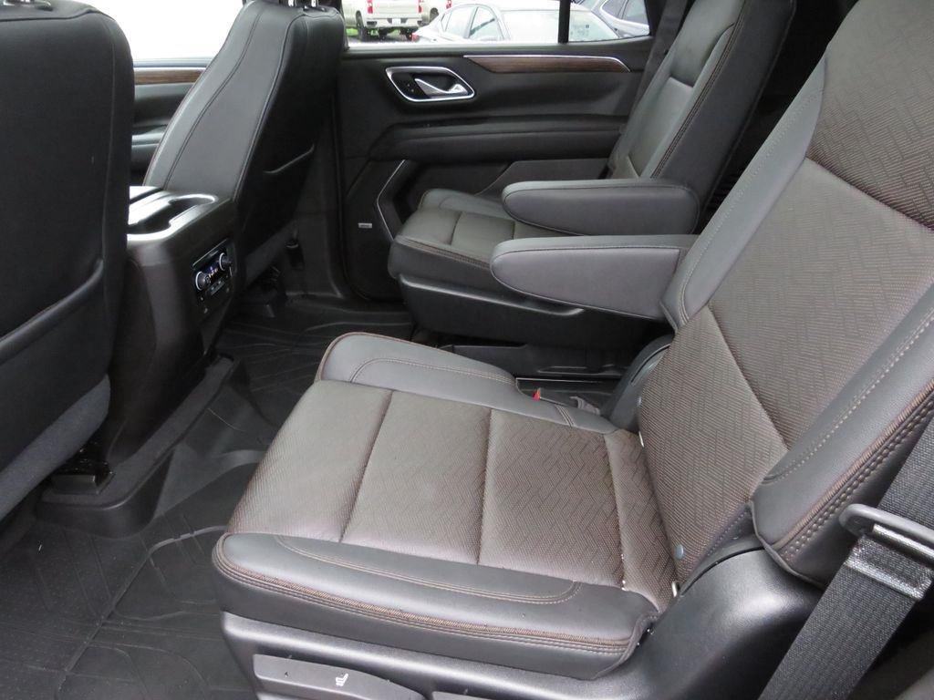 Used 2021 Black Chevrolet High Country image 24