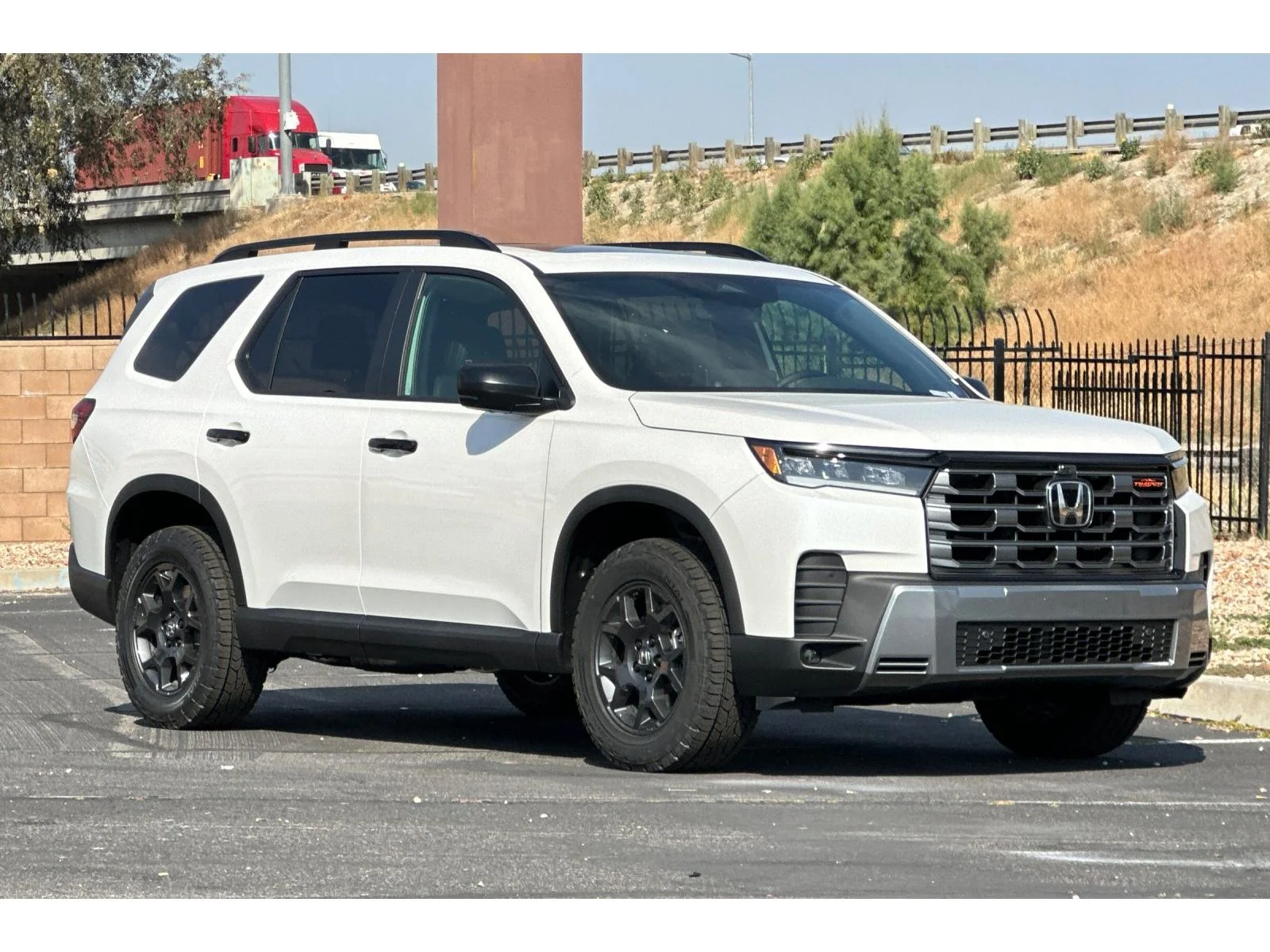 New 2026 Platinum White Pearl Honda TrailSport image 2