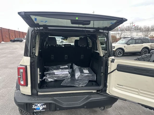 New 2025 Desert Sand Ford Badlands® image 22