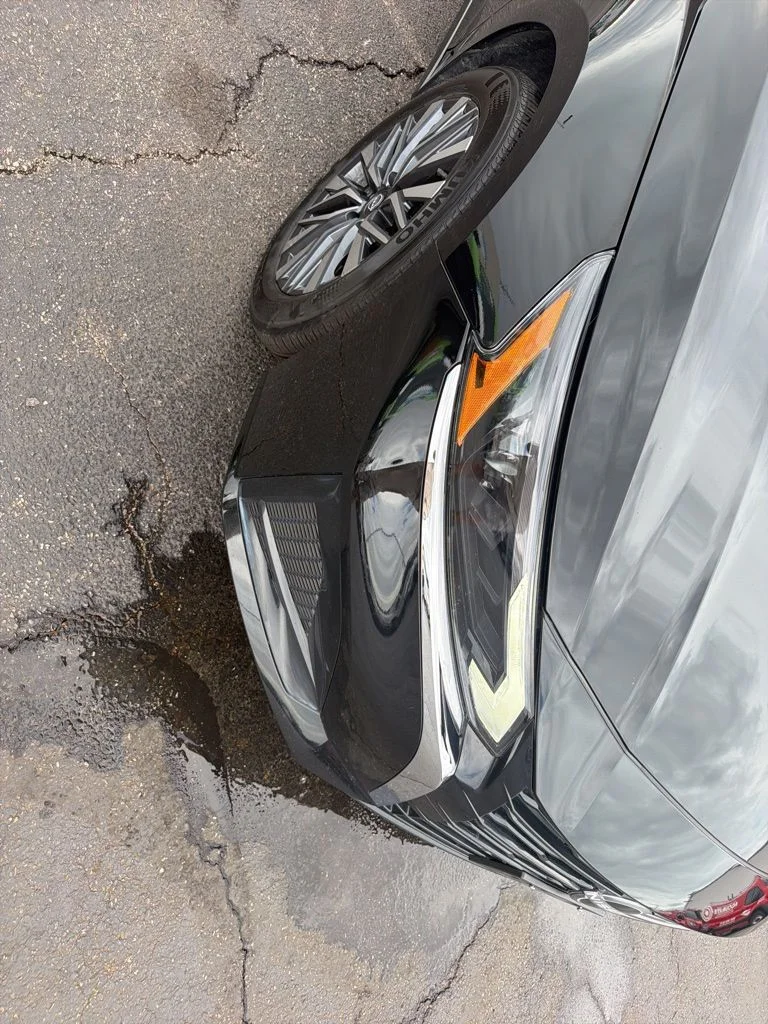 Certified Used 2025 Black Nissan 2.5 SV image 14