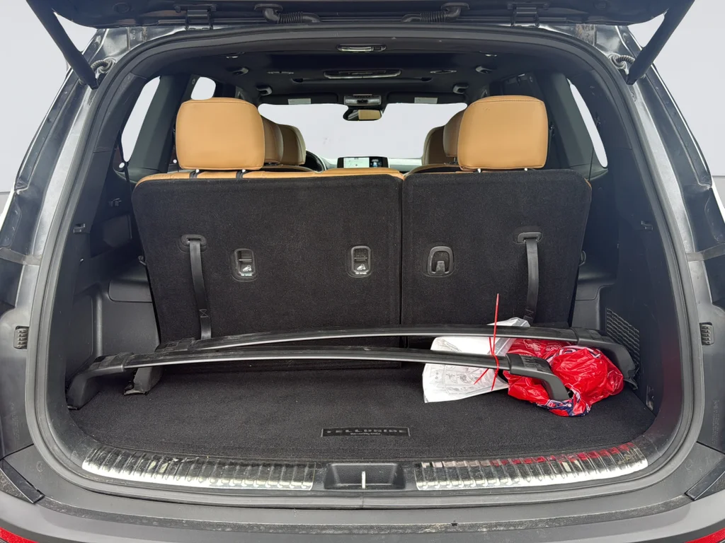 Used 2022 Gray Kia SX image 33