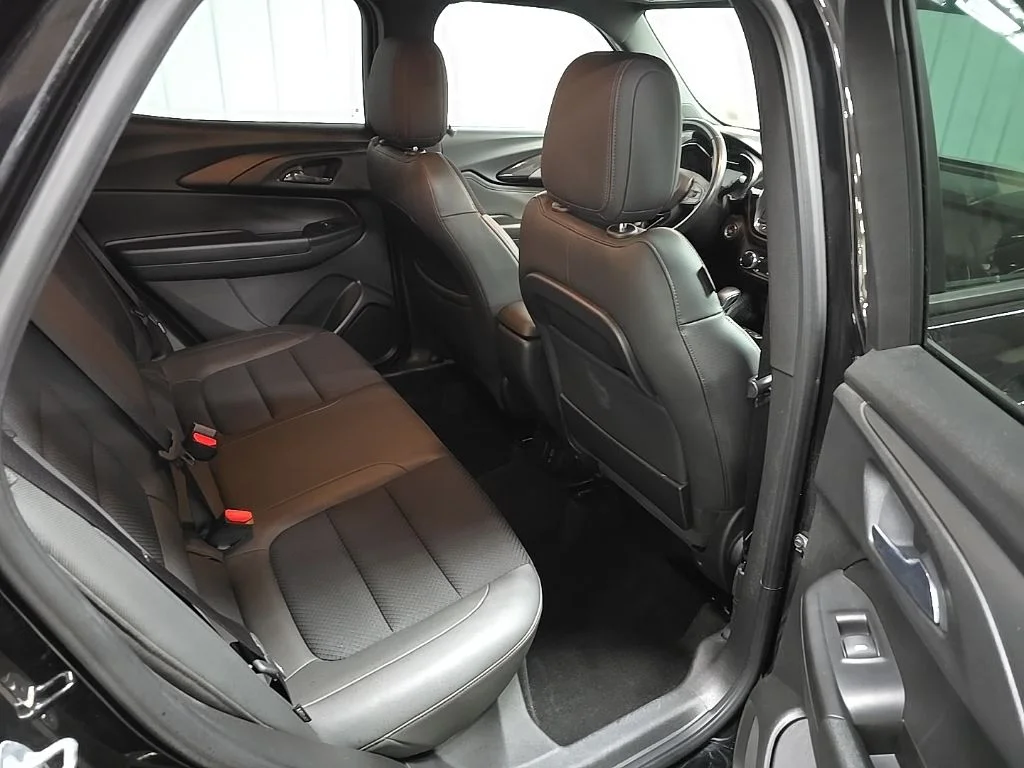 Used 2021 Black Chevrolet RS image 17