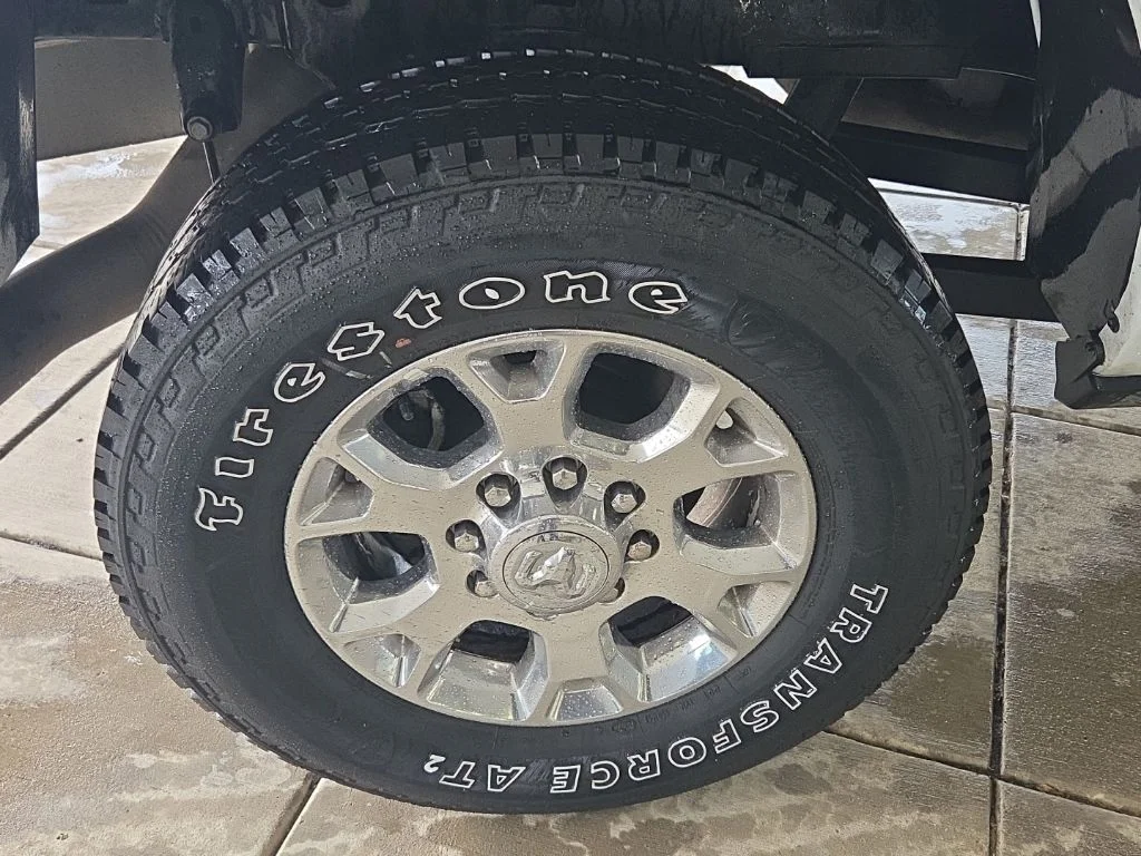 Used 2024 White Ram Laramie image 11