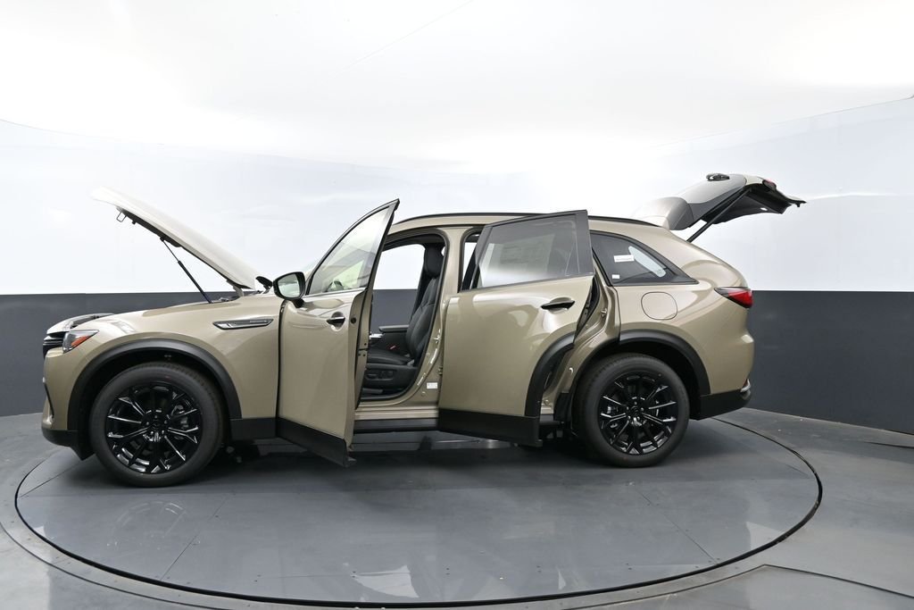 New 2026 Zircon Sand Metallic Mazda 3.3 Turbo Premium AWD image 33