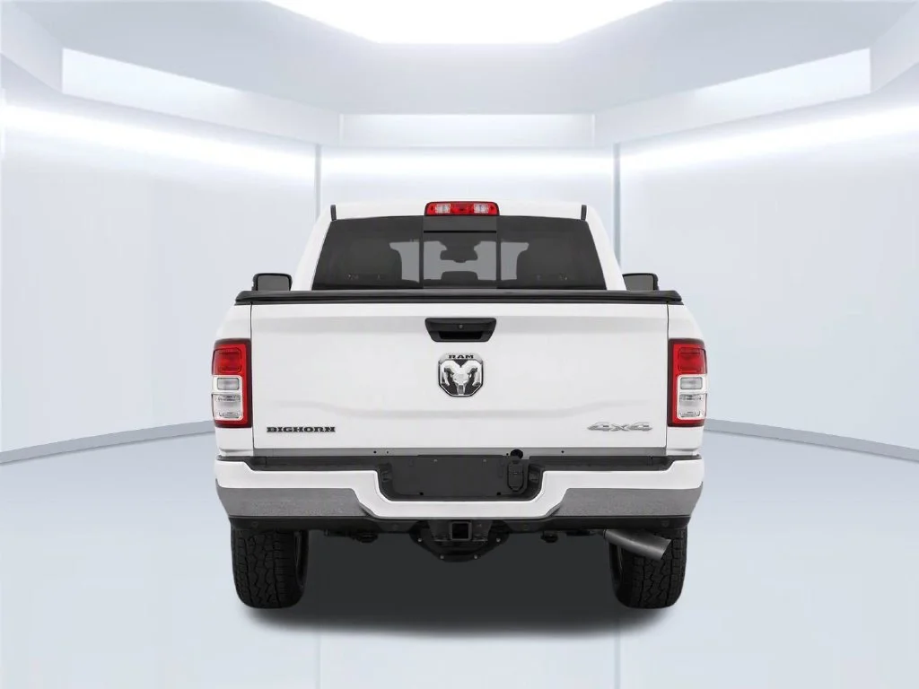 Used 2023 White Ram Big Horn image 8