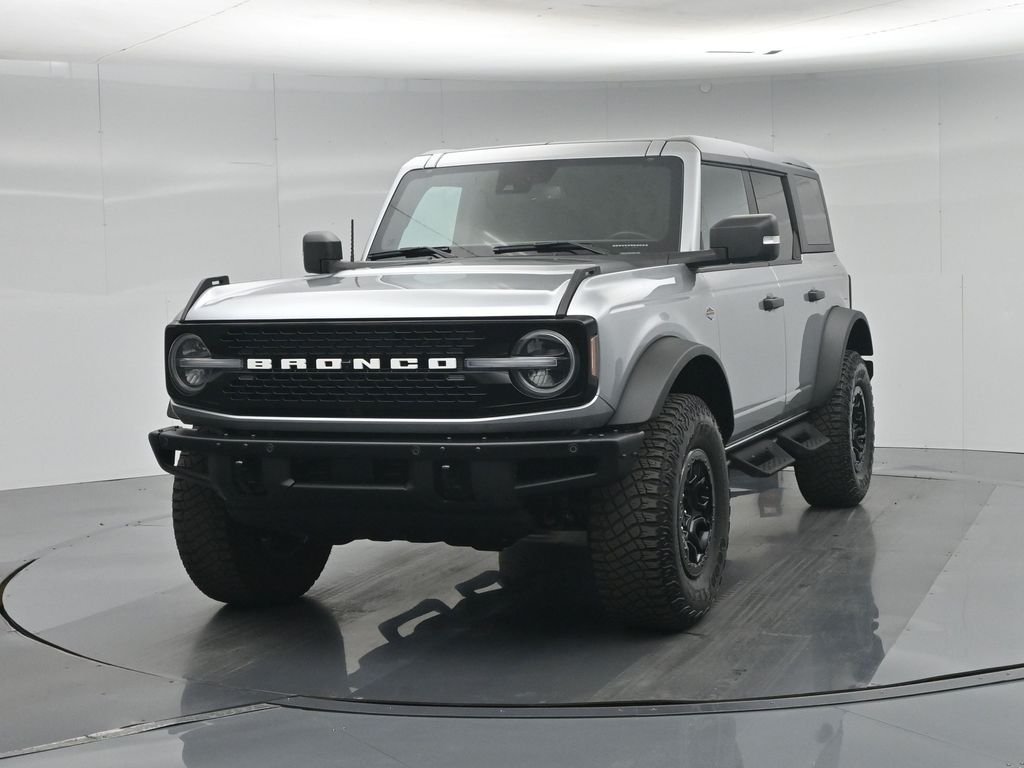 Used 2023 Silver Ford Wildtrak image 59
