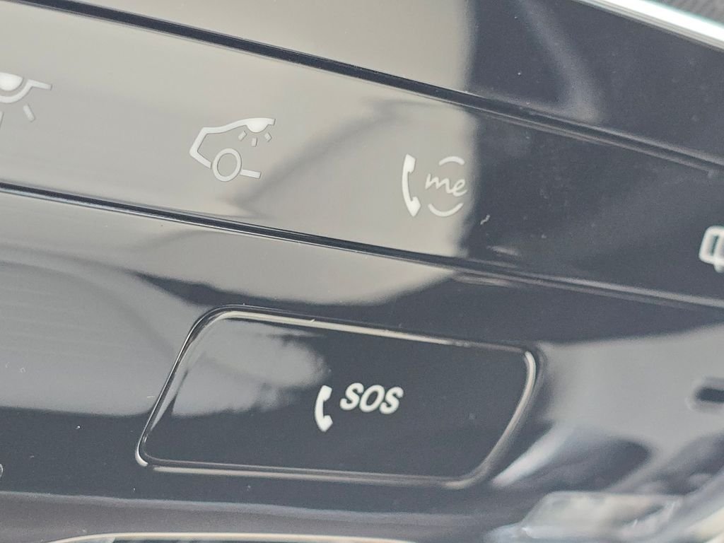 New 2026 Graphite Grey Metallic Mercedes-Benz GLC 300 image 9