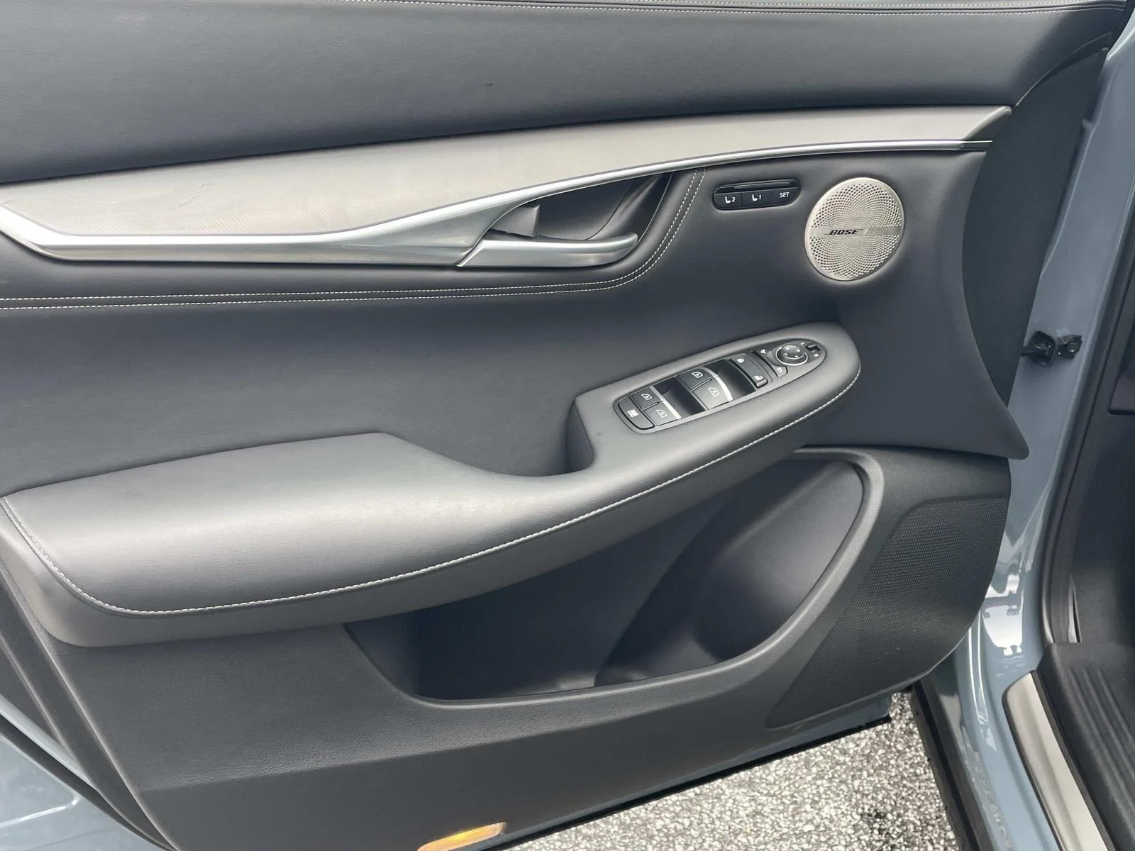 2025 INFINITI QX55 Essential - Photo 12