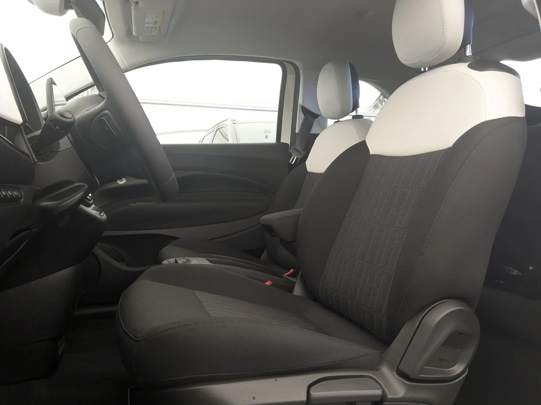 New 2026 White FIAT Pop - - FWD - Backup Camera - Lane Keep Assist - Rear Park Assist - Auto Climate & More! image 14