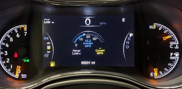 Used 2022 Red Jeep Laredo X image 13