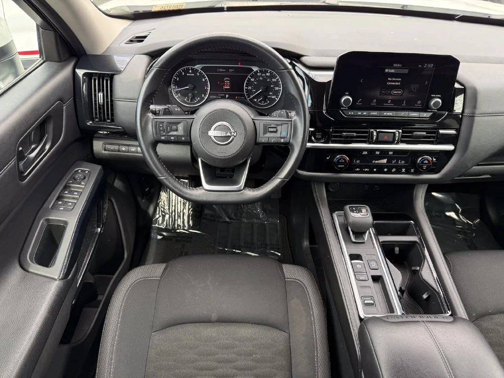 Used 2025 White Nissan SV image 20
