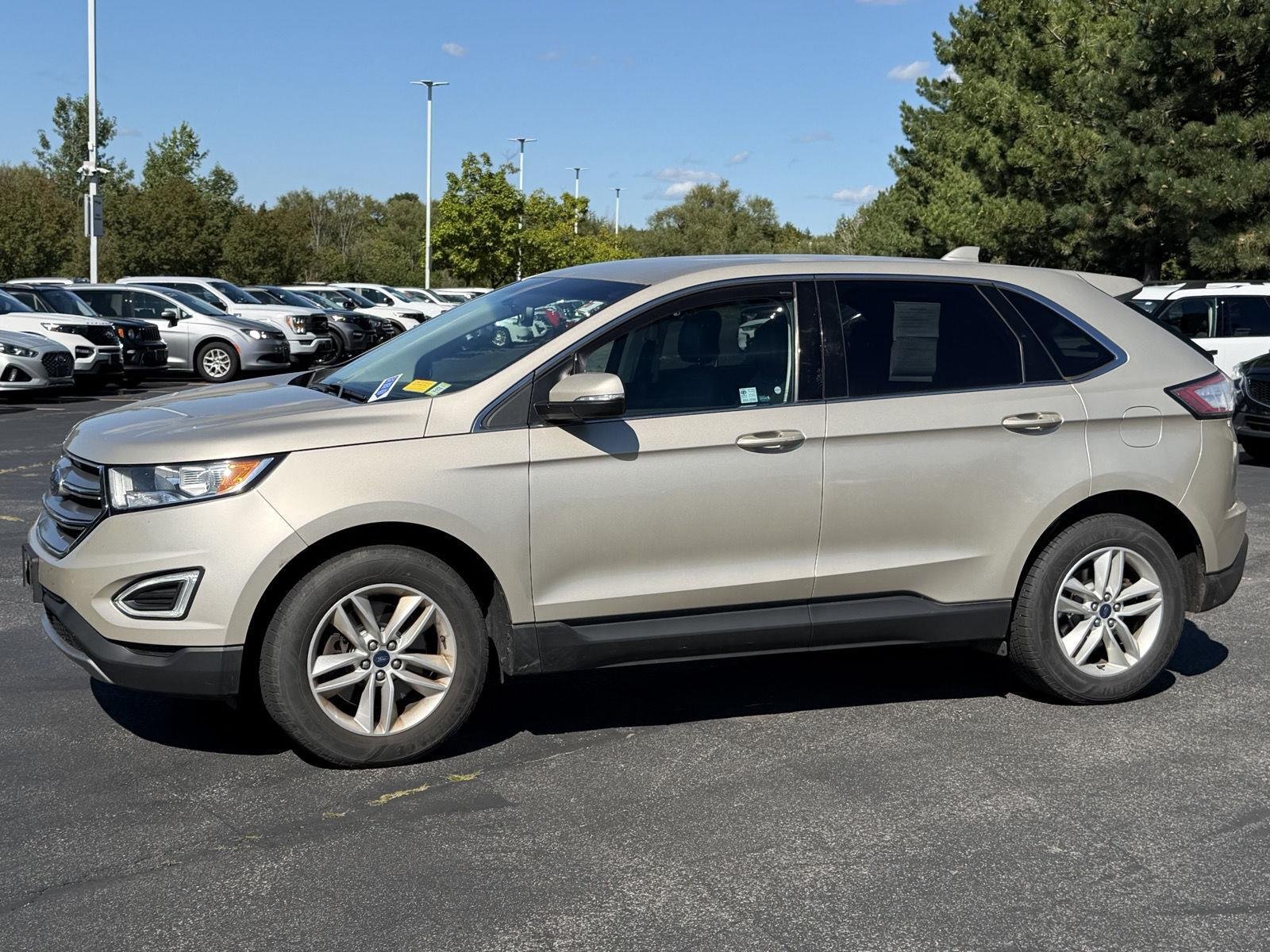 Used 2018 White Gold Ford SEL image 2