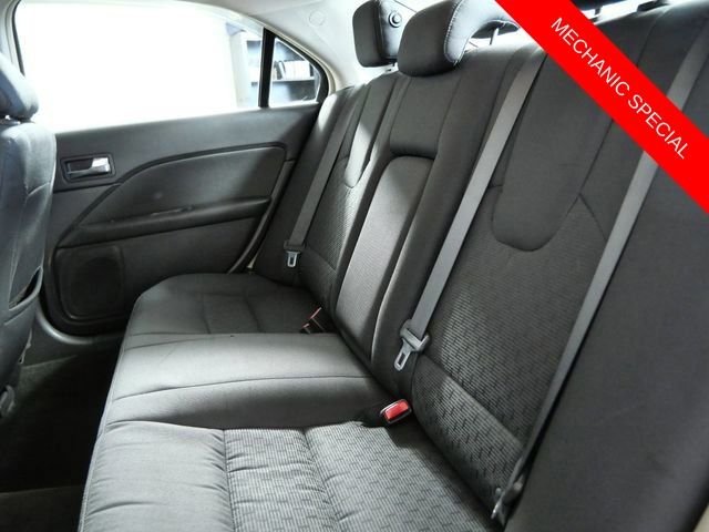 Used 2012 Red Ford SE image 14