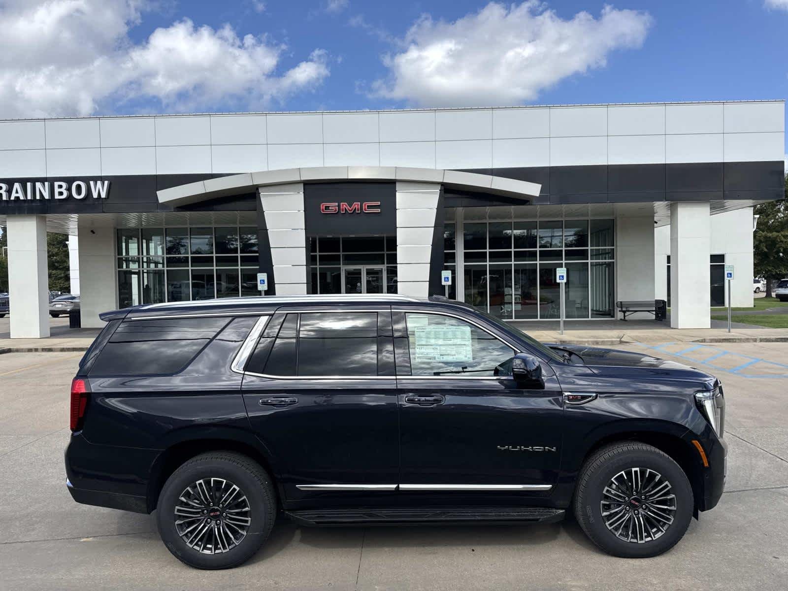 2026 GMC Yukon Elevation