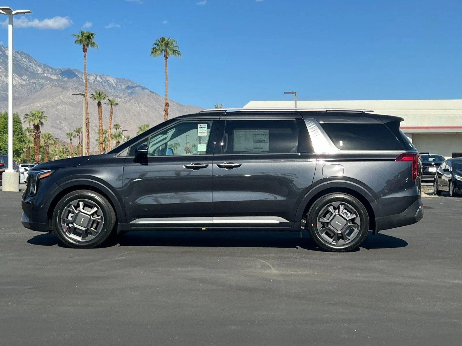 2026 Kia Carnival SX - Photo 6