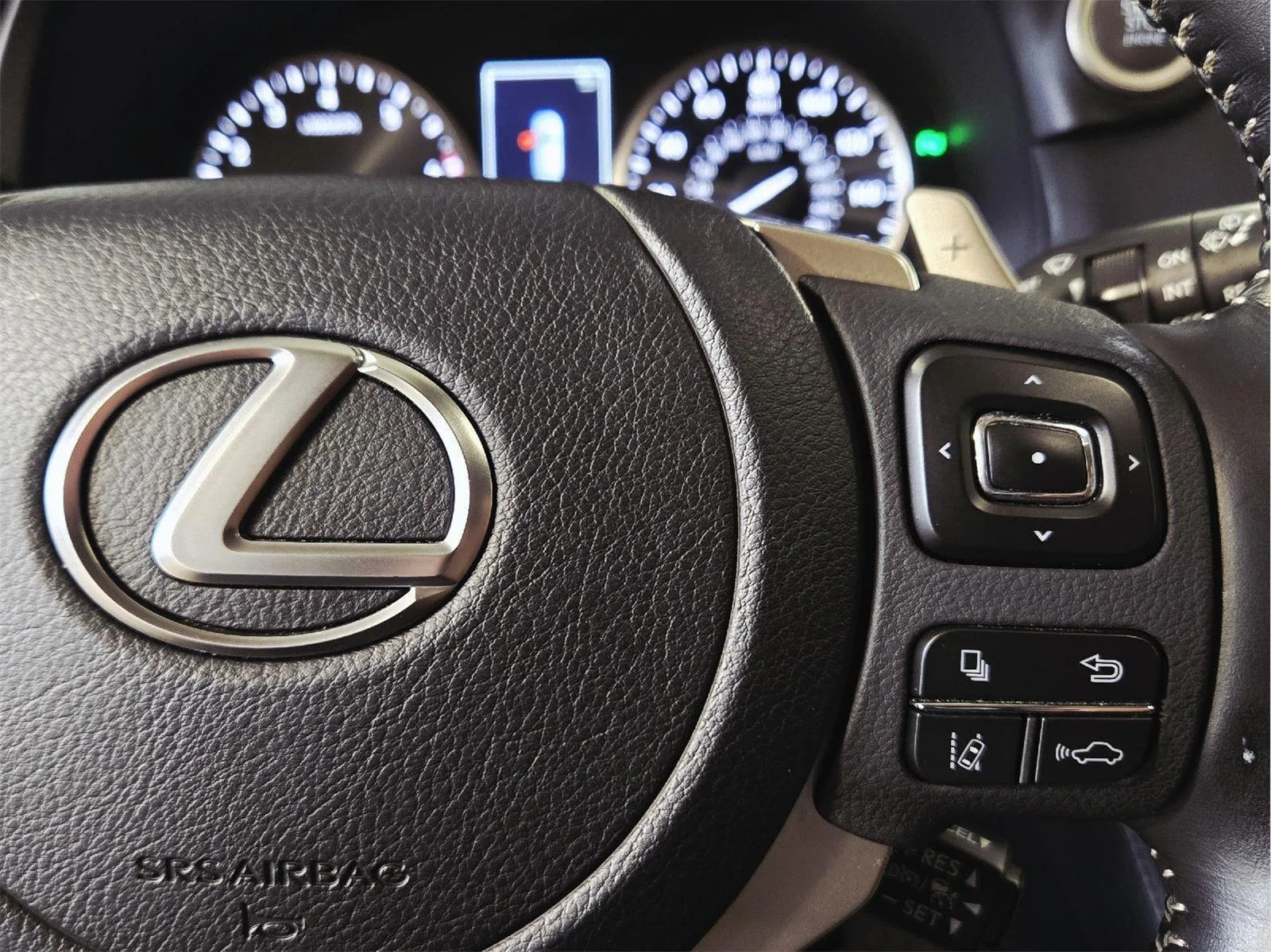 Used 2021 Eminent White Pearl Lexus NX 300 image 22