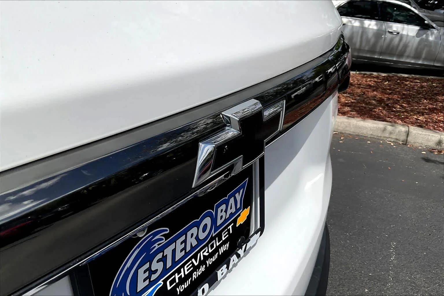 Used 2023 Summit White Chevrolet RS image 9
