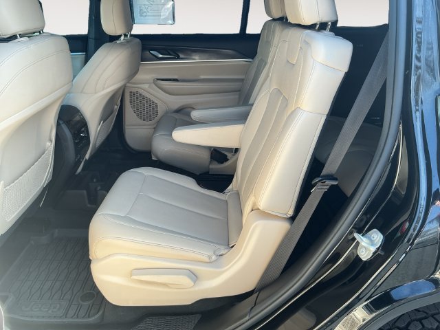 Used 2024 Black Jeep Limited image 11