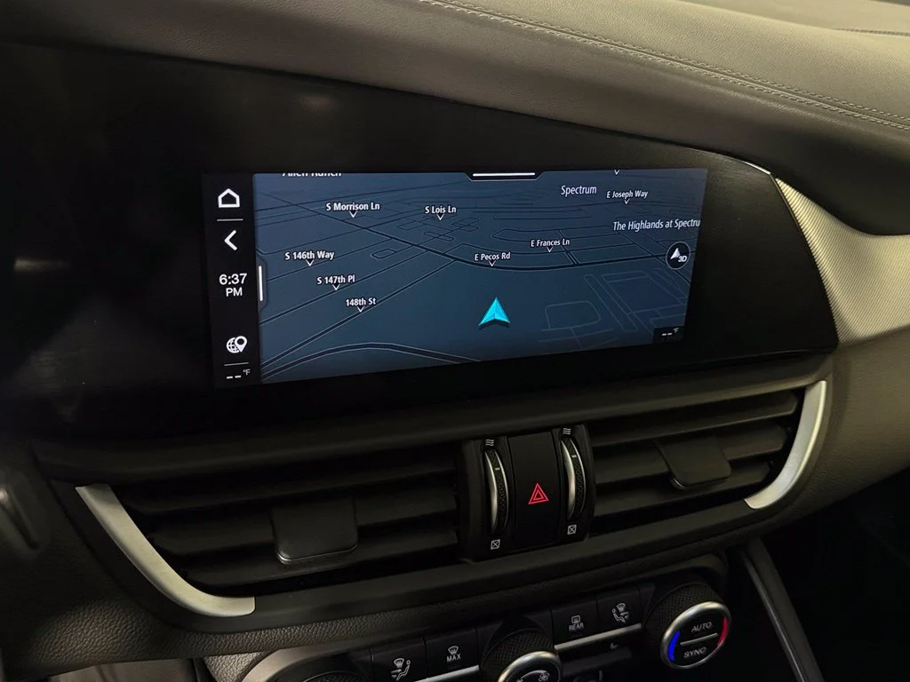 Certified Used 2023  Alfa Romeo Veloce image 20