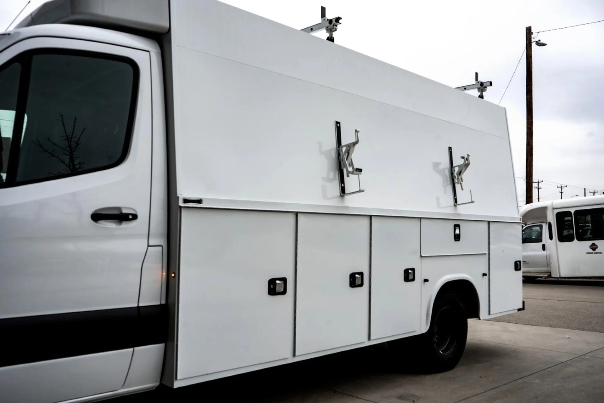 New 2024 Arctic White Mercedes-Benz Cab Chassis 170 WB image 5