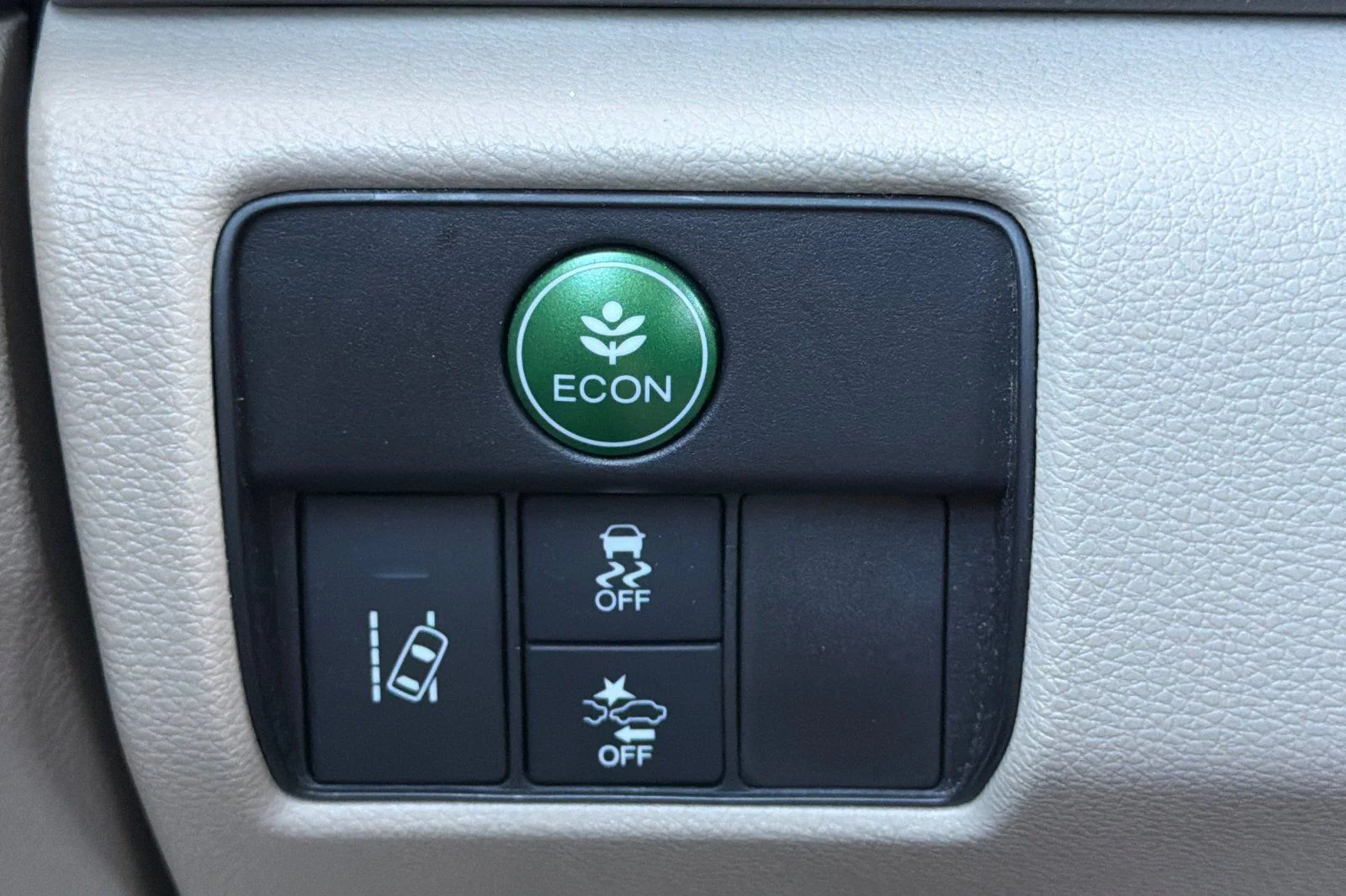 Used 2016  Honda EX-L image 34