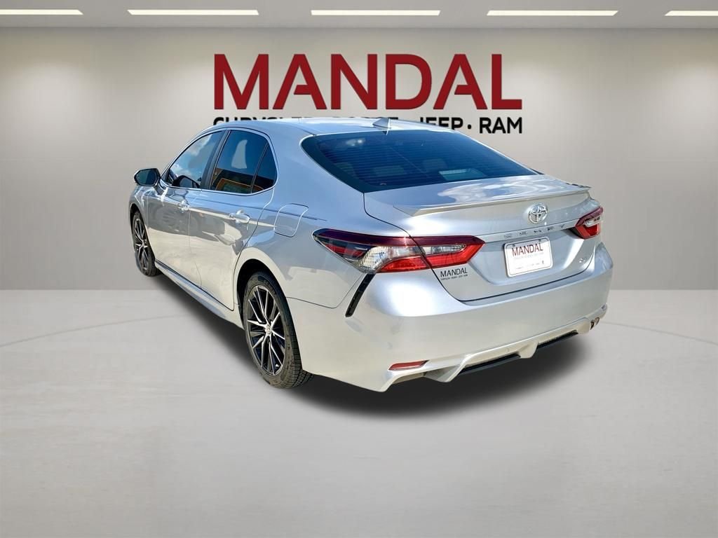 Used 2024 Silver Toyota SE image 7