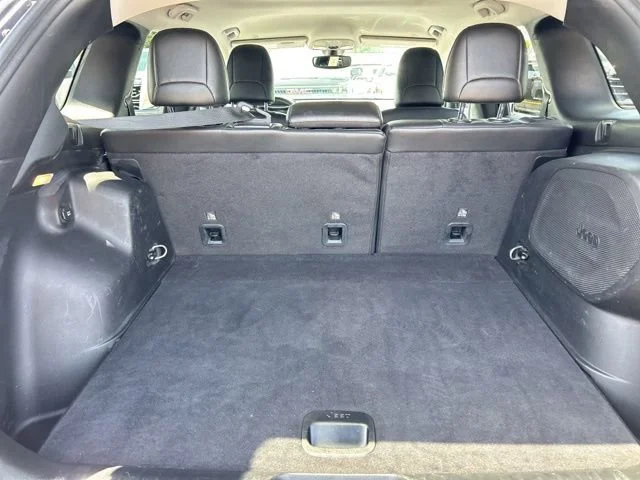 Used 2020 Blue Jeep Limited 4x4 image 10
