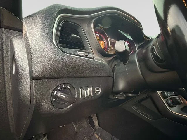 Used 2020 Red Dodge SXT image 26