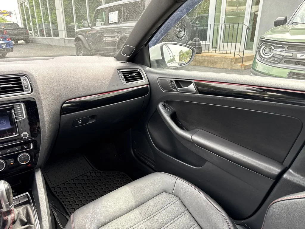 Used 2016 Pure White Volkswagen 2.0T GLI SEL image 11
