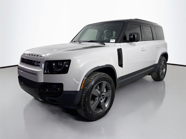 2026 LAND ROVER Defender 110 S