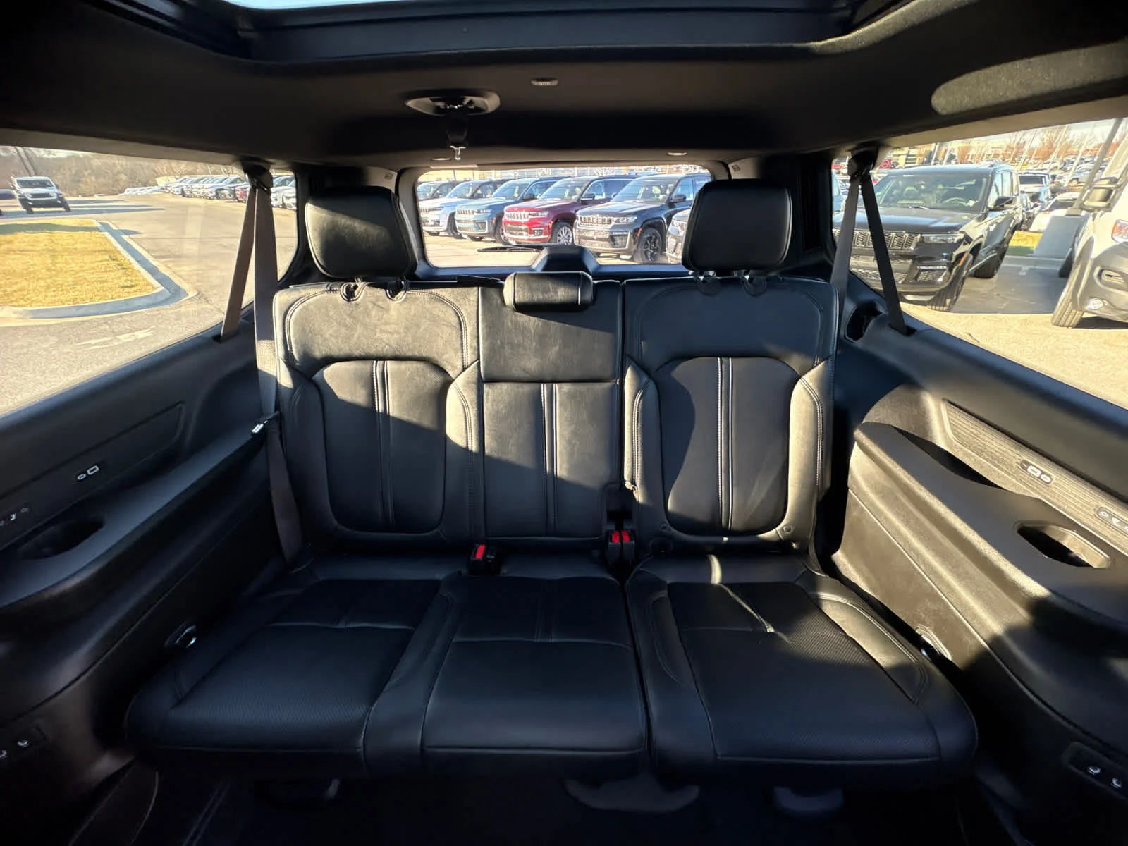 New 2026 High Gloss Black Jeep Limited Reserve image 18