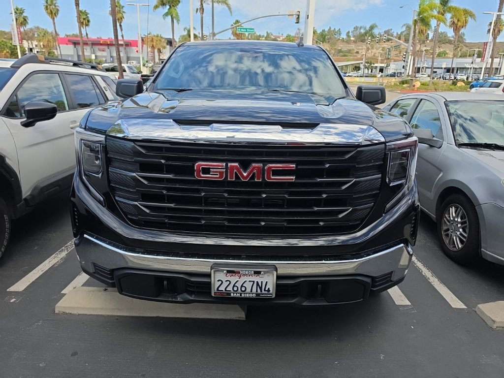 Used 2026 Onyx Black GMC Pro image 2