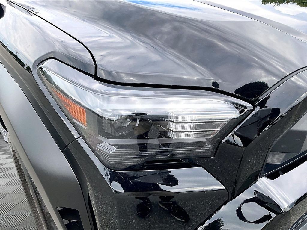 Used 2025 Black Toyota SR5 image 33