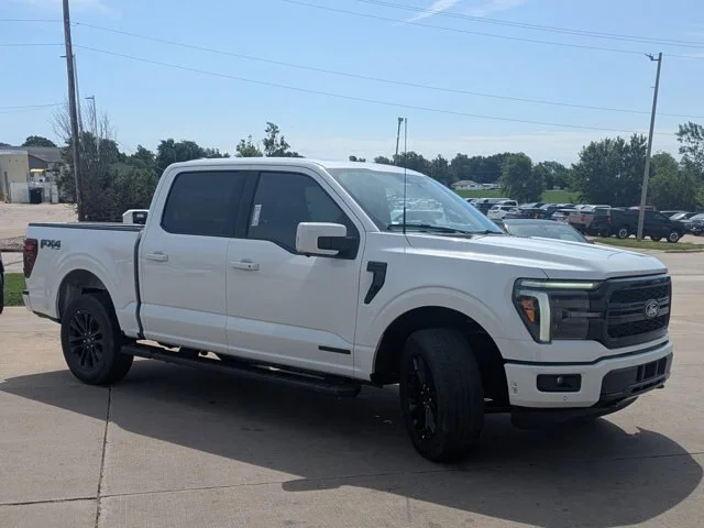 New 2026 Star White Metallic Tri-Coat Ford Lariat® image 29