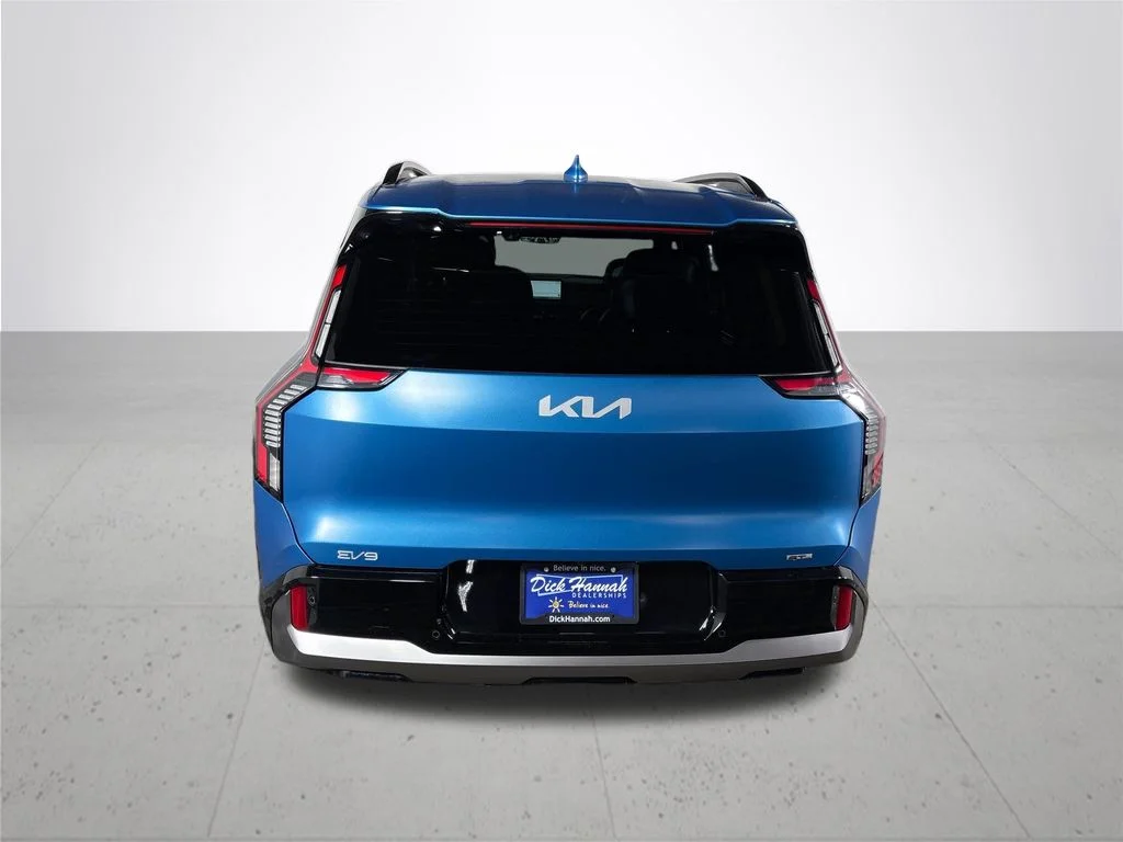 Used 2024 Blue Kia GT-Line image 7