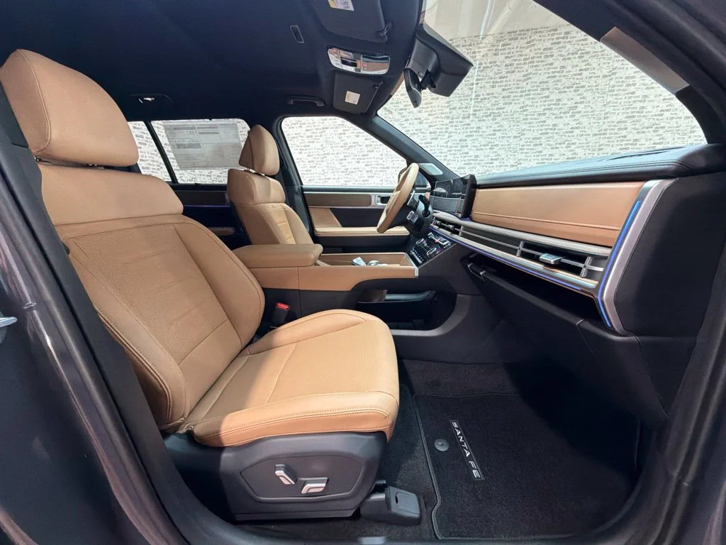 New 2027 Ecotronic Gray Hyundai Limited image 11