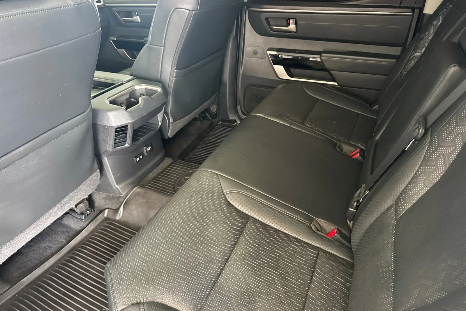 Used 2024 Lunar Rock Toyota Limited image 11