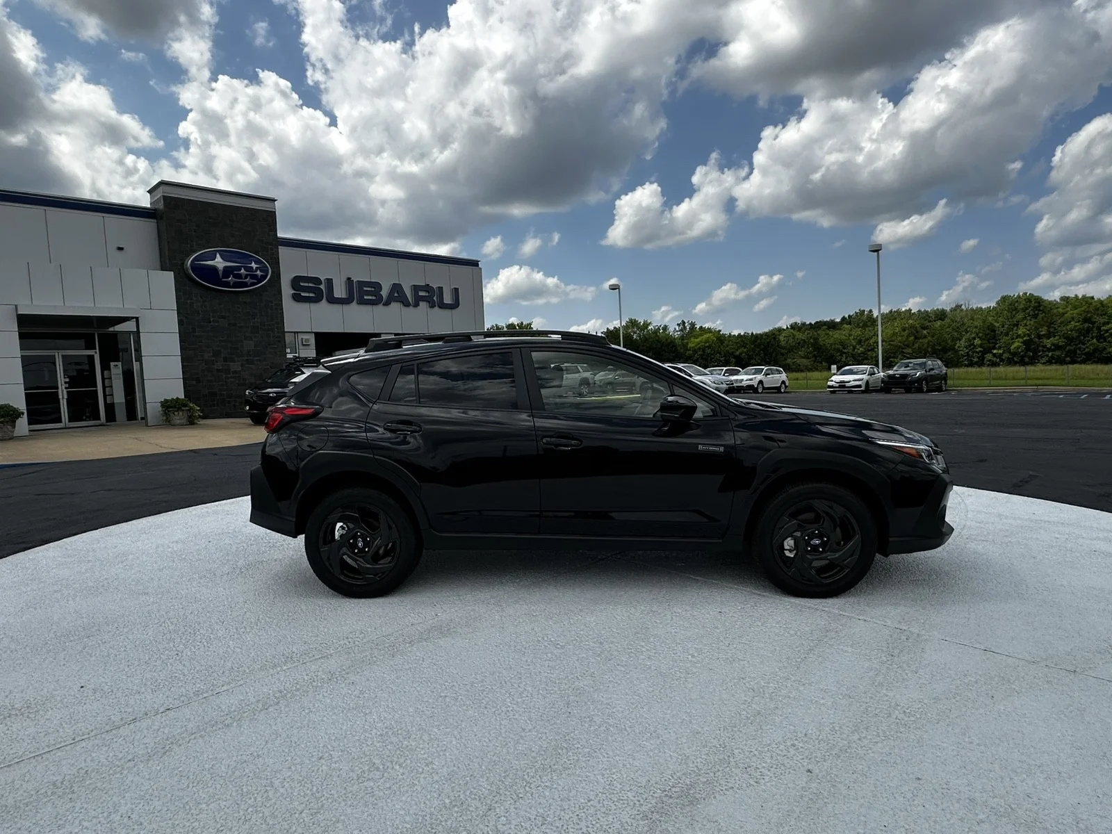 New 2026 CRYSTAL BLACK SILICA Subaru Sport Hybrid image 8