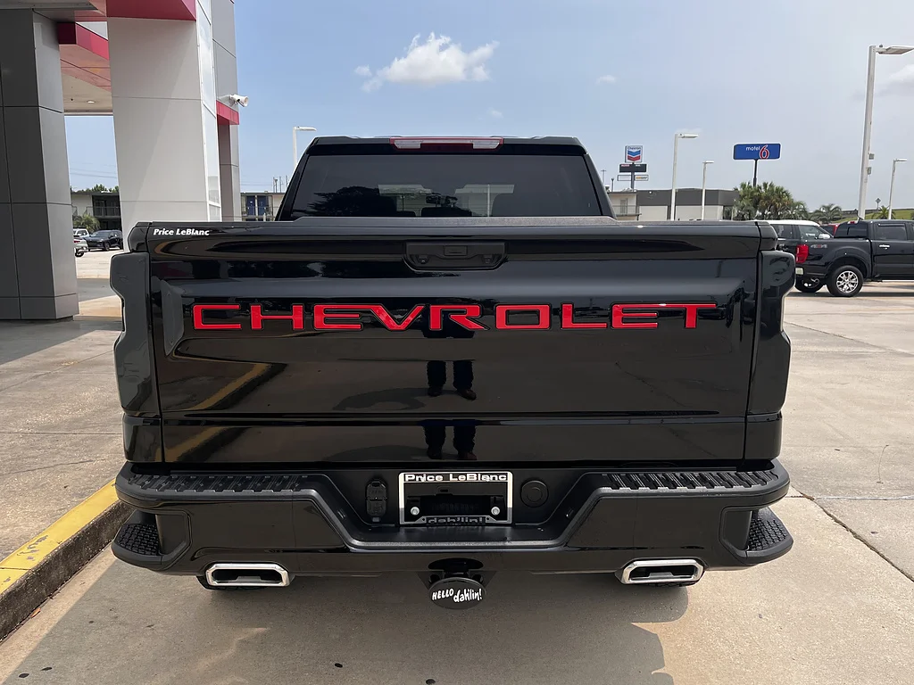 Used 2025 Black Chevrolet Custom Trail Boss image 4