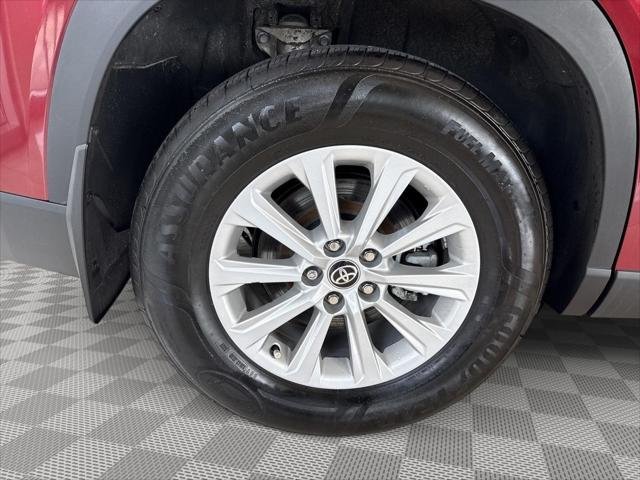 Certified Used 2024 RUBY FLARE PEARL Toyota  image 14