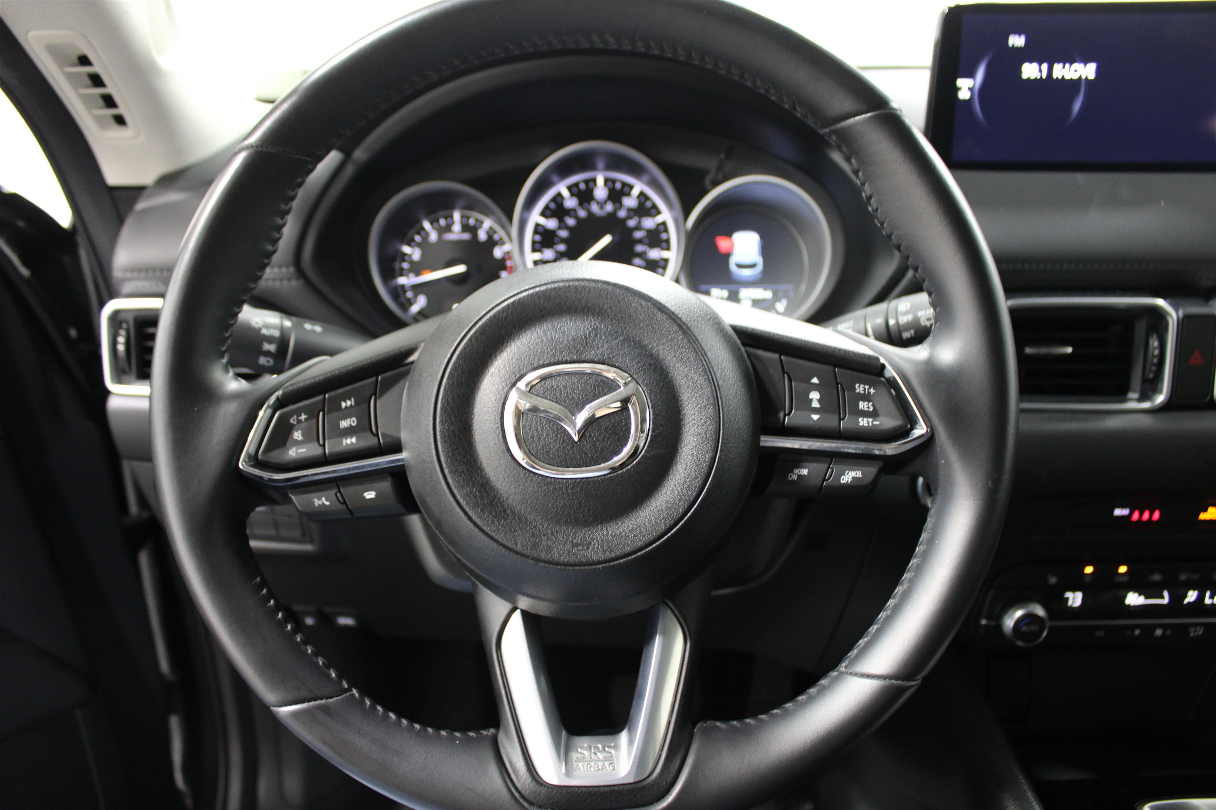 2023 Mazda CX-5 S Preferred package - Photo 9