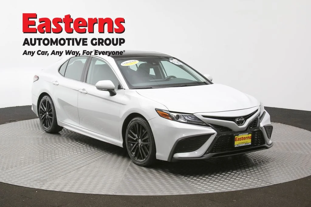 Used 2022 Gray Toyota XSE image 3