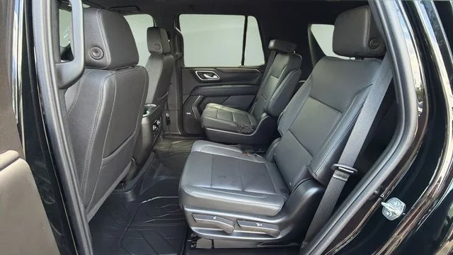 Used 2024 Black Chevrolet Z71 image 19